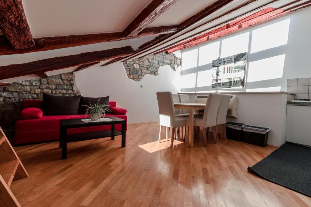 Apartments Artemus Music Piran Exterior photo