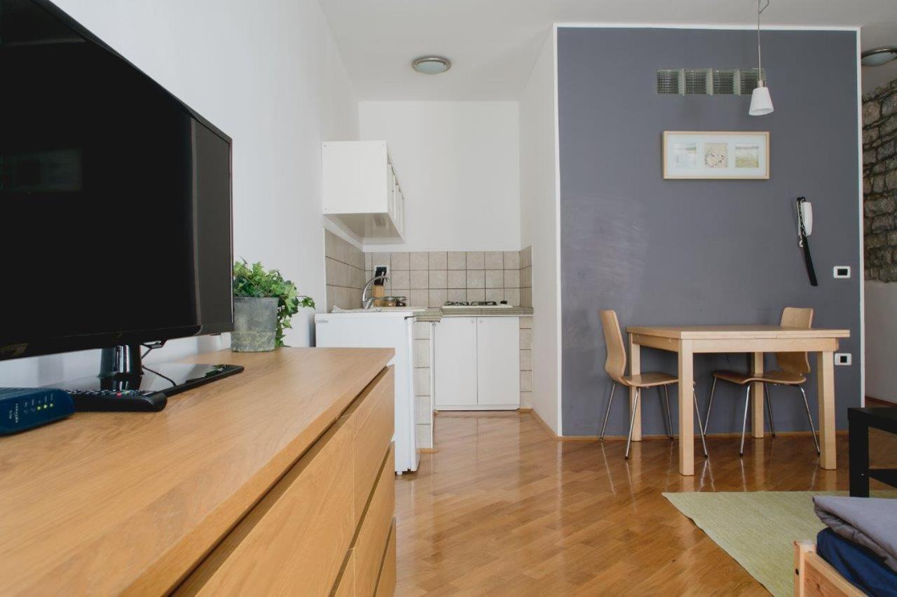 Apartments Artemus Music Piran Exterior photo